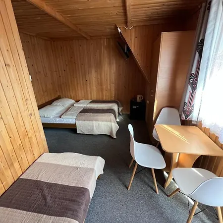 Rum i privatbostad Janickowa Ostoja *